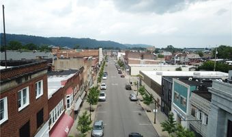 598 Merchant St, Ambridge, PA 15003