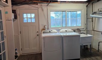 1719 W Lexington Dr, Arlington Heights, IL 60004