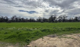Gateway Dr, Anderson, CA 96007