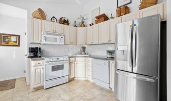 28 Leeton Rd, Amagansett, NY 11930