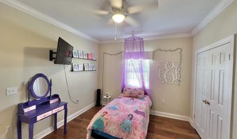 2259 E Laurel St, Atmore, AL 36502