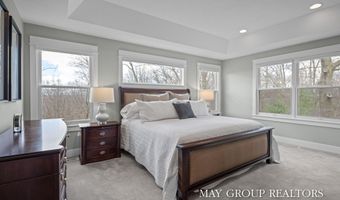 5254 Canyon River Dr NE, Ada, MI 49301