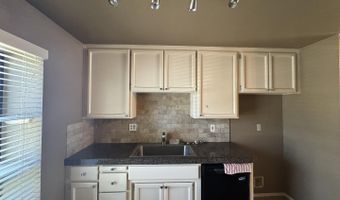 8008 Wagner Ct, Antelope, CA 95843