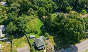91 Roger Williams Ave, East Providence, RI 02916