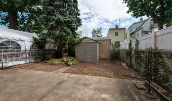 71 W 17TH St, Bayonne, NJ 07002