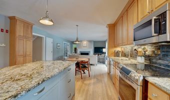 155 Middle Rd, Brentwood, NH 03833