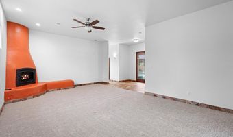 325 Braught Ln, Bosque Farms, NM 87068
