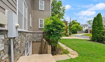 8701 BRADMOOR Dr, Bethesda, MD 20817