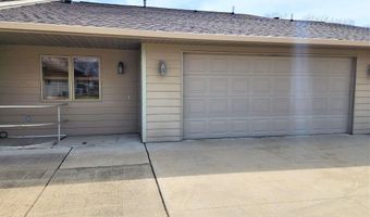 317 N Garfield St, Algona, IA 50511