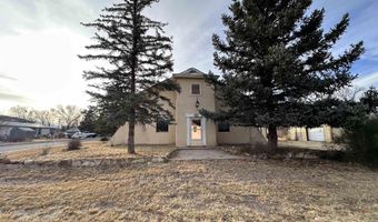 208 S White Oaks Ave, Capitan, NM 88316