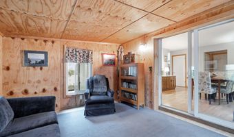 106 Halfmoon Dr, Altamont, NY 12009