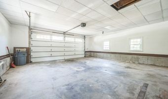 56 Glad Valley Dr, Billerica, MA 01821
