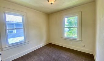2124 17th St SW, Akron, OH 44314