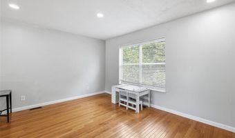3803 N Barrington Ct, Arnold, MO 63010