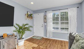 808 Beach Ave, Beachwood, NJ 08722