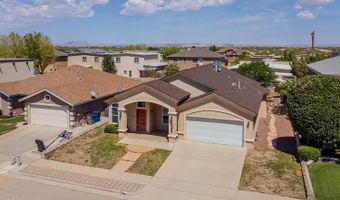 1924 SUN CHARIOT St, El Paso, TX 79938