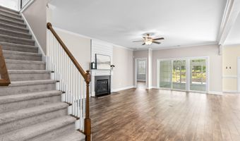 124 Warren Lake Rd, Aberdeen, NC 28315