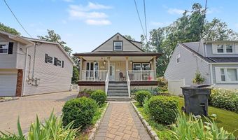 92 Blauvelt Ave, Bergenfield, NJ 07621