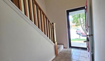 1108 ROCKINGHAM St, Arlington, VA 22205