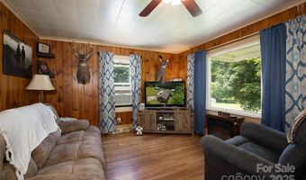 1424 Bear Creek Rd, Bakersville, NC 28705
