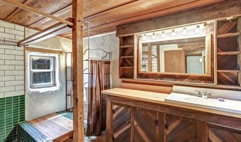 541 ATRISCO Dr NW, Albuquerque, NM 87105