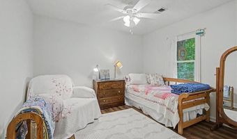 4802 Thornwood Dr, Acworth, GA 30102