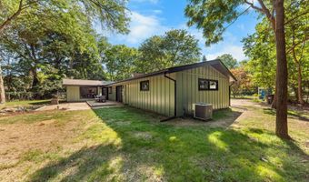 3446 Charing Cross Rd, Ann Arbor, MI 48108