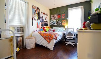 187 W 48TH St, Bayonne, NJ 07002