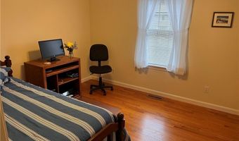 2 Fairlawn Way, Lincoln, RI 02865