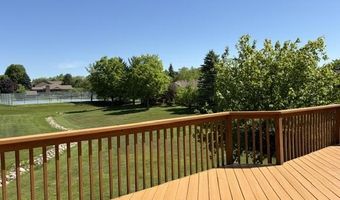 1261 Laurel View Dr, Ann Arbor, MI 48105