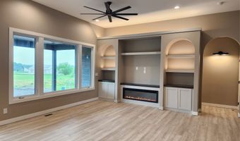 3306 SE Bannister Dr, Ankeny, IA 50021