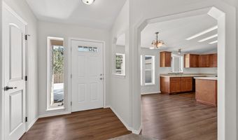 1649 Crown Point Pkwy, Cascade, ID 83611