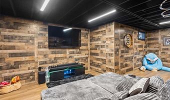 278 Tower Hill Rd, Cumberland, RI 02864