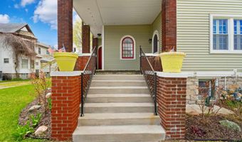 328 W Washington Ave, Alpena, MI 49707