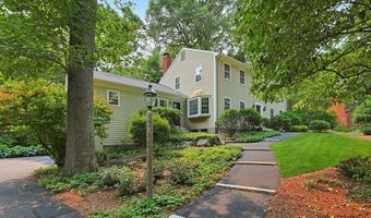 32 Thayer Farm Rd, Attleboro, MA 02703