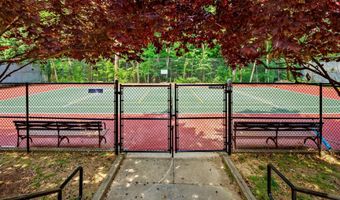 103 CROSS KEYS Rd R103d2, Baltimore, MD 21210