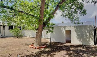 809 S Roselawn Ave, Artesia, NM 88210