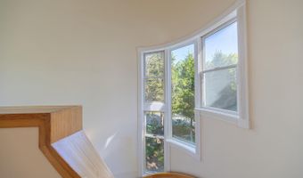 7 Greenway Ct, Bar Harbor, ME 04609