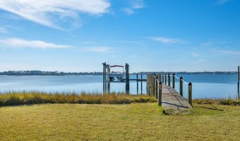 680 Alligator Dr, Alligator Point, FL 32346
