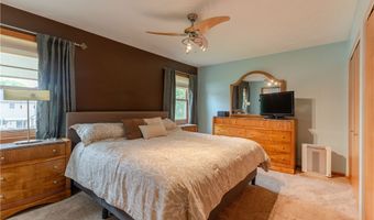 6471 Ridgeview Ave, Austintown, OH 44515