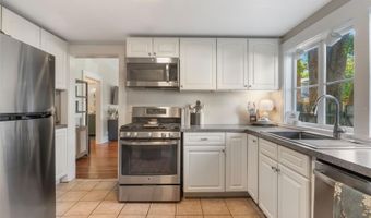 12 N FOREST Ave, Orlando, FL 32803