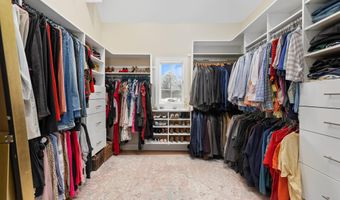 549 Morningstar Rd, Auburn, IN 46706