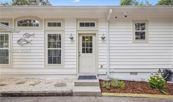 15 Palmetto Beach Dr, Bluffton, SC 29910