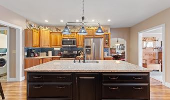 3224 Sand Crk, Adrian, MI 49221
