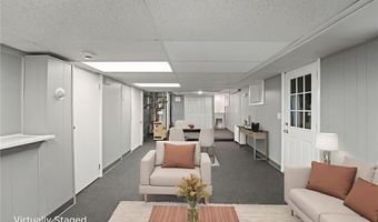30 Alabama Ave, Warwick, RI 02888