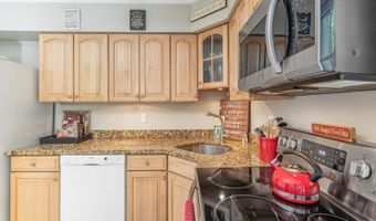 5 Emerald Dr, Alloway, NJ 07422