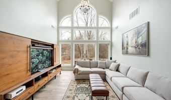 12 S Broadway, Beverly Shores, IN 46301