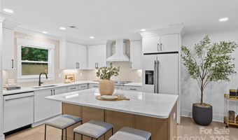 2461 Eaton Rd, Charlotte, NC 28205