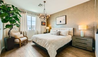 10313 Jade Point Dr, Las Vegas, NV 89135