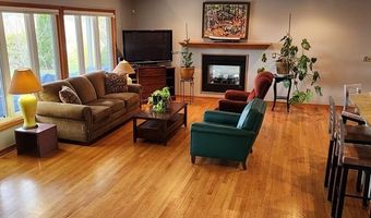 10368 SAINT JOHN Dr, Algonac, MI 48001